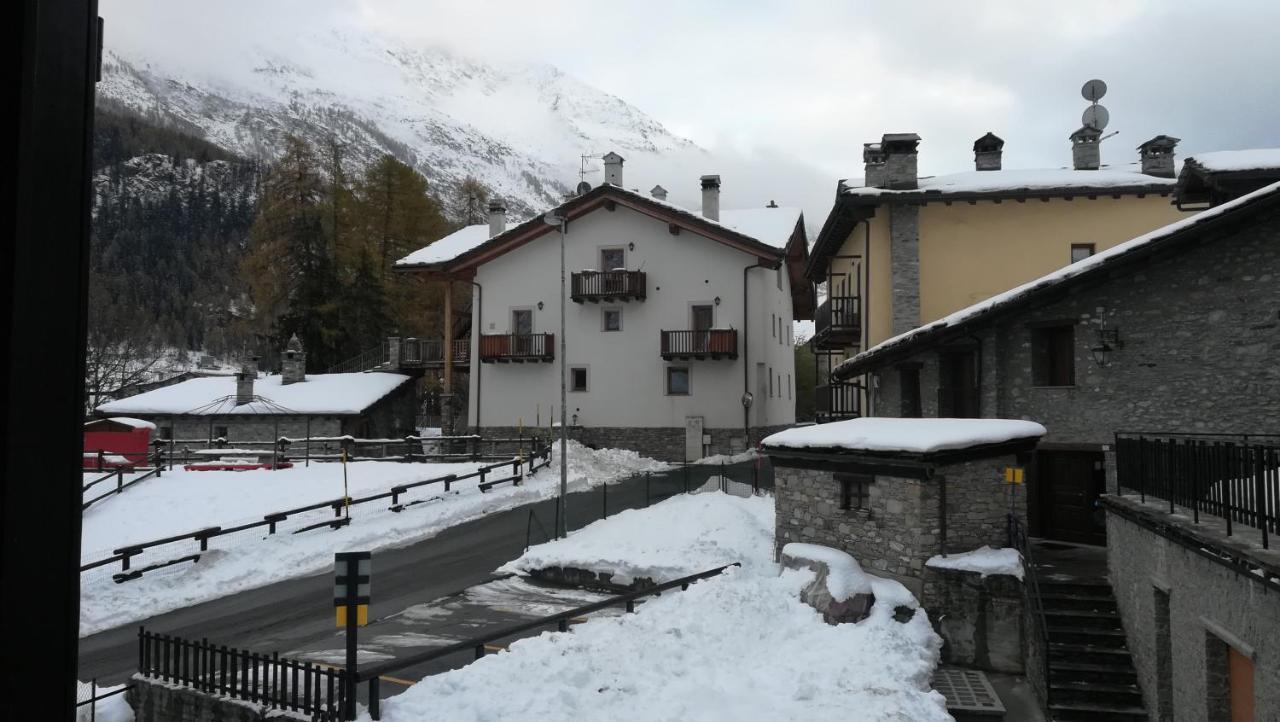 Affittacamere Entreves La Thuile Exterior photo